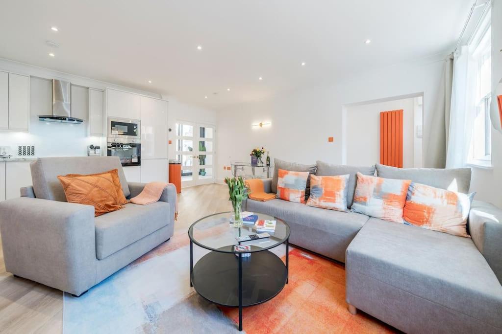 伦敦House 10 Mins To Tower Bridge Hot Tub & Parking别墅 外观 照片