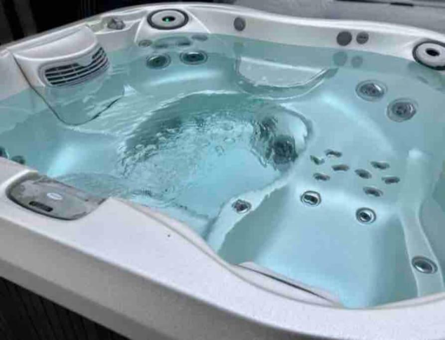 伦敦House 10 Mins To Tower Bridge Hot Tub & Parking别墅 外观 照片