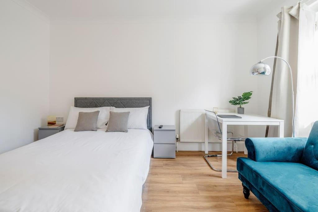 伦敦House 10 Mins To Tower Bridge Hot Tub & Parking别墅 外观 照片
